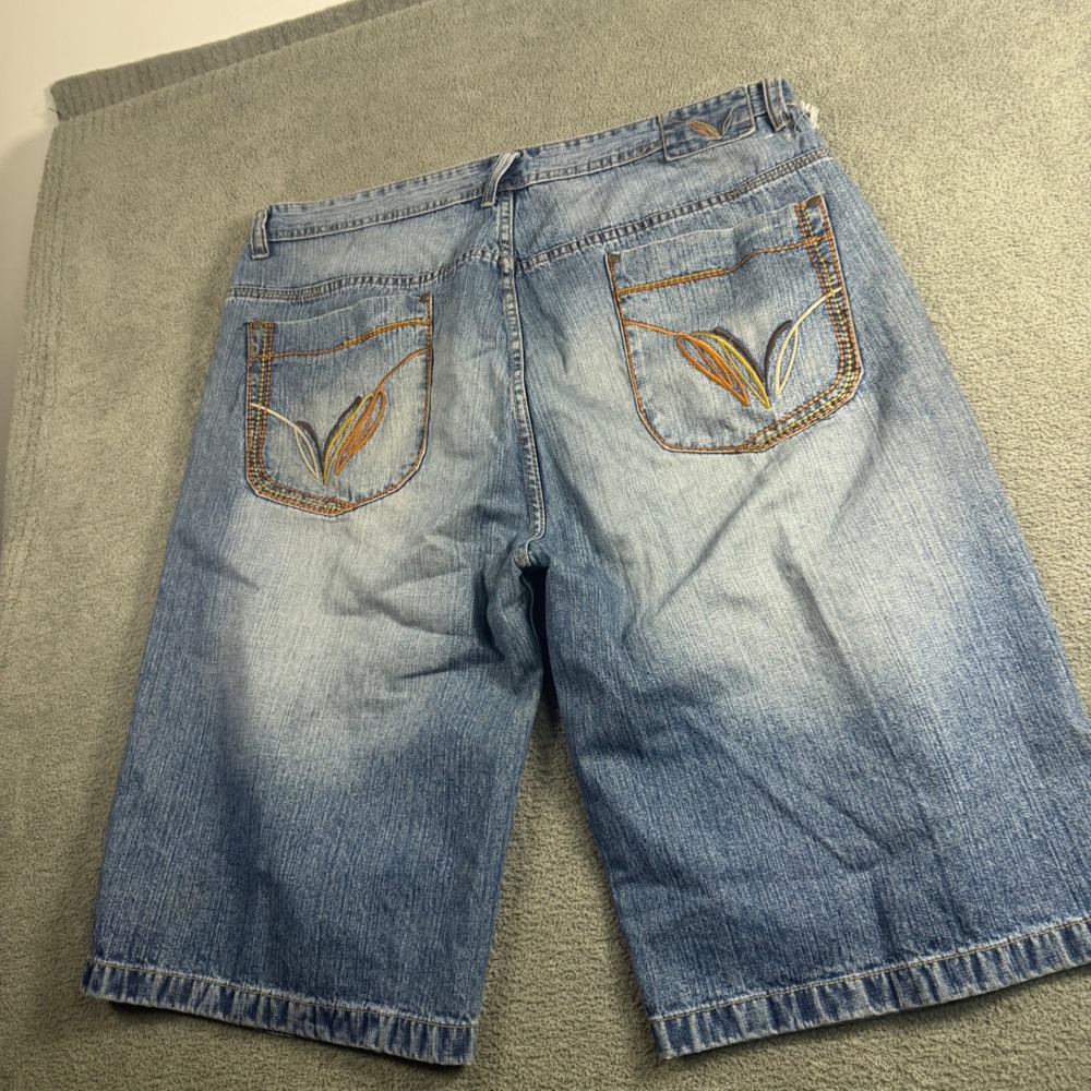 Vibes Gold Label Mens Baggy Denim Shorts Light Wash Embroidered Pockets Size 44